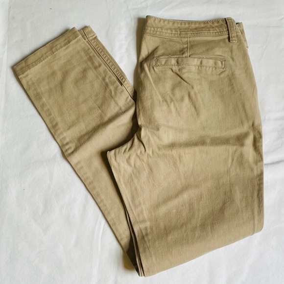 Old Navy Diva Khakis - Picture 3 of 4